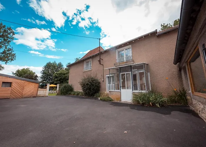 Holiday home Cocottes & Colibri